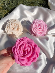 SOFT ROSE CLIP